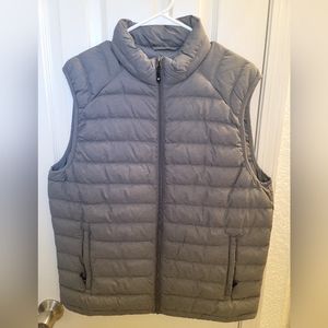 32 Degree Men's Vest